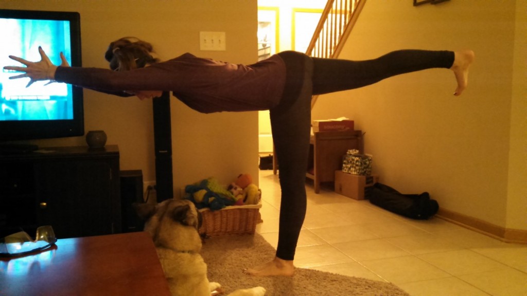 yoga poses to strengthen glutes - warrior III