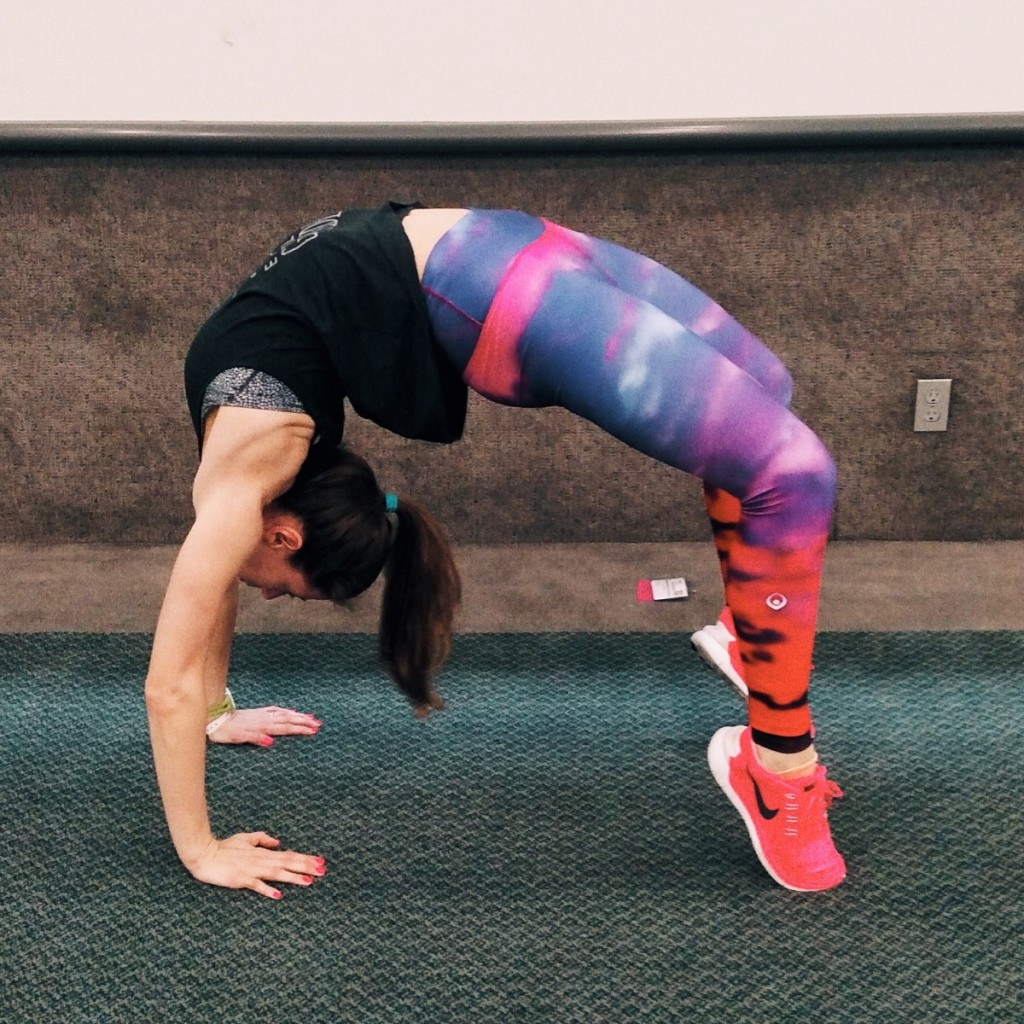 yoga poses for stronger glutes - wheel pose